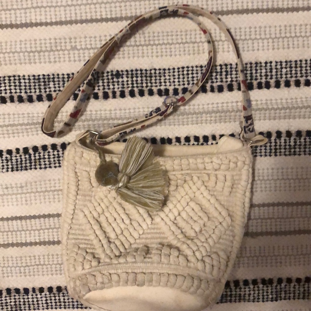 Purse w/ Beautiful Aztec strap